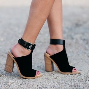 Marc Fisher Black Ankle Strap Heels